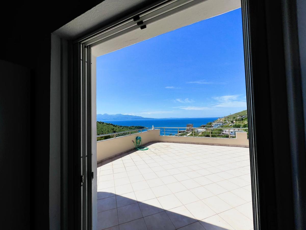 Propery Under Renovation Apartment Sarandë Exterior foto
